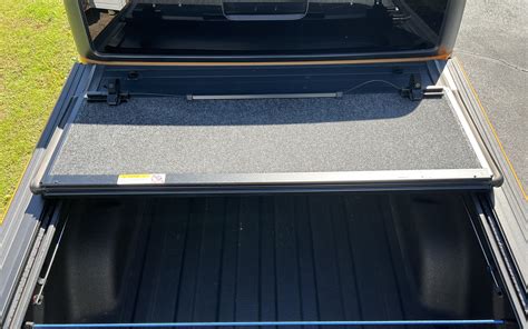 Delaware Undercover Ultra Flex Tri Fold Hard Tonneau Cover Jeep