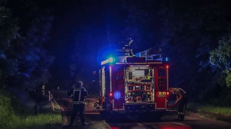 Heftige Gewitter In Baden W Rttemberg Betrieb Am Flughafen Stuttgart