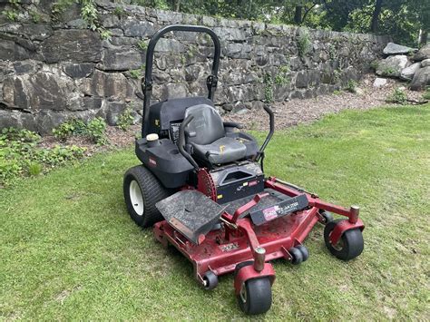 60 Timecutter® V Twin Dual Hydrostatic Zero Turn Riding