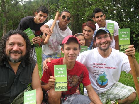 Cresam Estudantes Do Cef Plantam Rvores Em Parque Ecol Gico