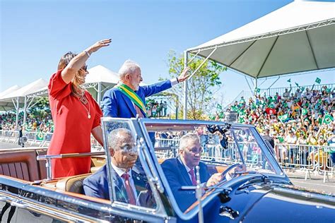 Primeiro desfile de 7 de Setembro pós Bolsonaro tem Zé Política