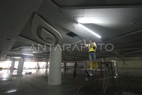 PEMBANGUNAN TERMINAL BARU BANDARA SYAMSUDIN NOOR ANTARA Foto