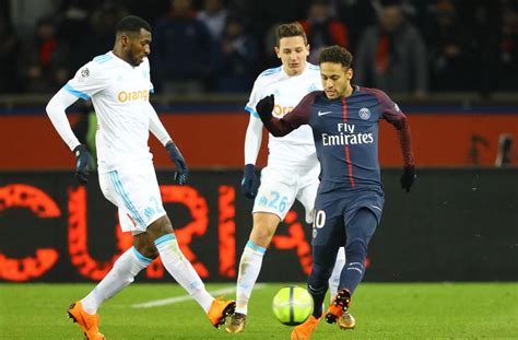 Blessure de Neymar La forte révélation du préparateur physique du