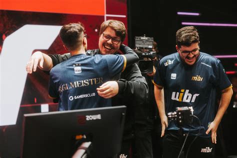 VCT Américas LOUD e FURIA nos playoffs