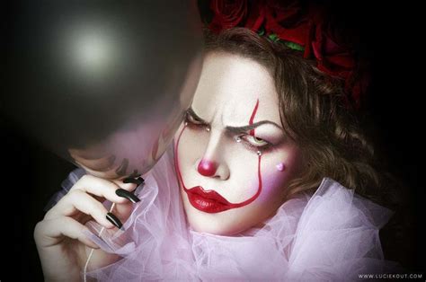 These Female Pennywise Cosplayers Will Make You Lovin It