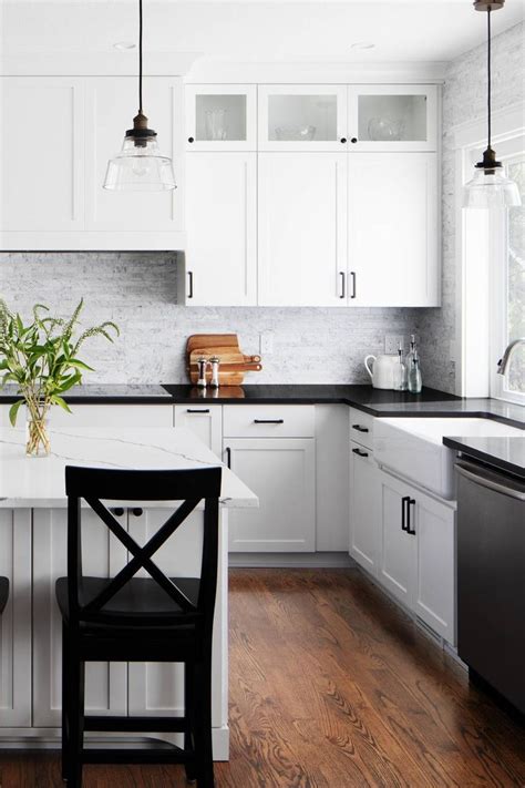 Black And White Kitchen Ideas For Quartz Countertops