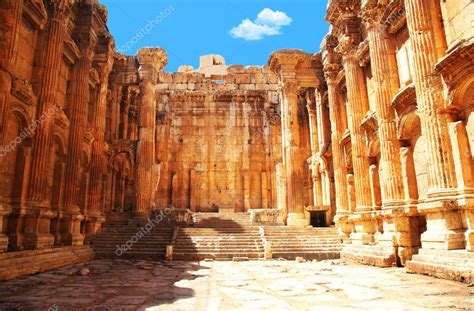 Jupiter's temple, Baalbek, Lebanon — Stock Photo © Anna_Om #5733091