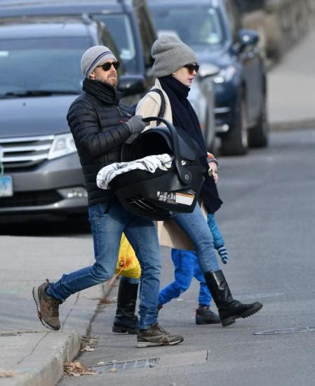 Anne Hathaway Y Adam Shulman Se Convierten En Padres De Su Segundo Hijo