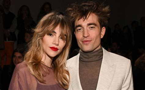 Robert Pattinson Y Suki Waterhouse Ya Son Padres La Primera Foto Pública