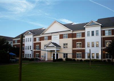 Residence Halls - Living on Campus - Christopher Newport University