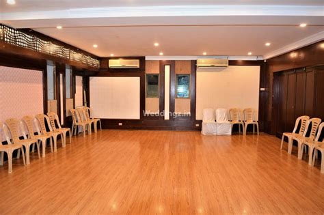 The Circle Club Vip Road Kolkata Banquet Hall Wedding Hotel