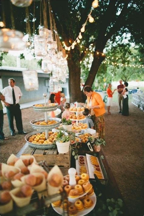 30 Ingenious Ideas for a Small Intimate Backyard Wedding on a Budget ...