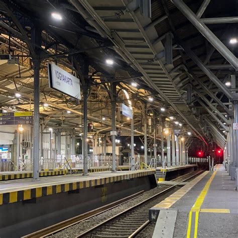 stasiun tugu jogja yogyakarta panduan lengkap
