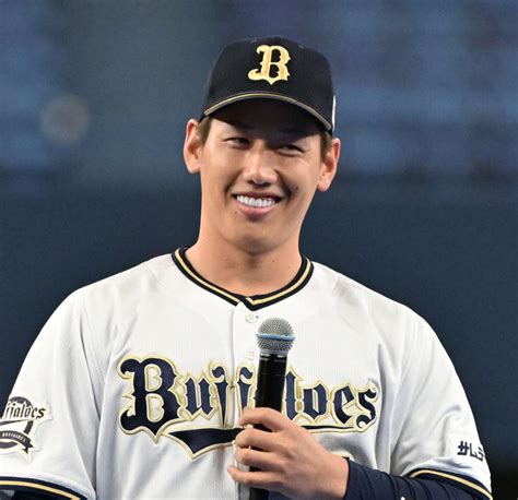 【ベストナイン】オリックス山本由伸、宗佑磨が2年連続選出「光栄」吉田正尚は指名打者で初選出 プロ野球写真ニュース 日刊スポーツ