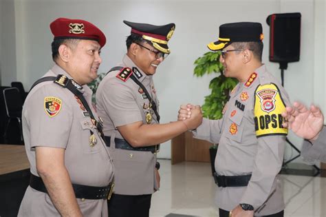 Serah Terima Jabatan Wakapolresta Tangerang Dari Pejabat Lama Kombes