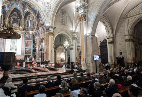 La Catedral acoge la eucaristía de la fiesta anual del Santo Cáliz que