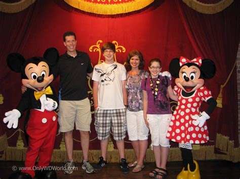 Meet Mickey Mouse During Your Disney World Vacation | Disney World Blog ...