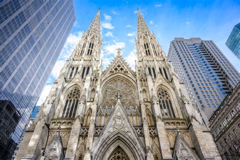 NY Building Series: Brief History of St. Patrick's Cathedral — GloJoy Co