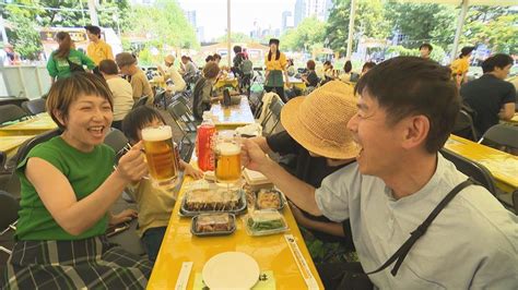 さっぽろ大通ビアガーデン 4年ぶりに制限なしの今夏は中ジョッキ67万杯がのど潤す 来場者は去年の18倍、コロナ前75％hbc News