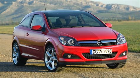 Opel Astra GTC 2007 Precios Motores Equipamientos