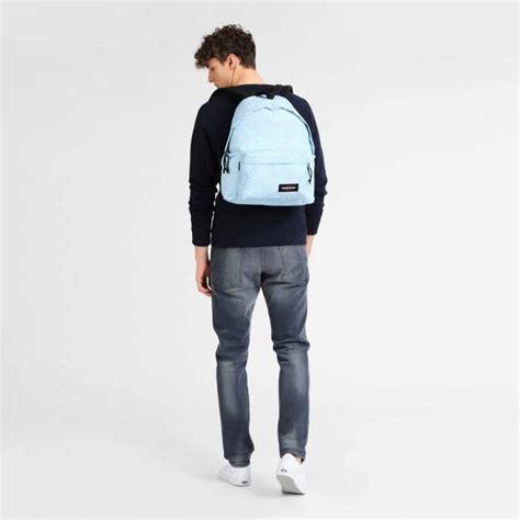 Eastpak Prints Voor Lente En Zomercollectie Mount Zirkel