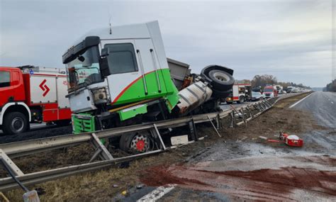 Wypadek Na A4 W Gliwicach Autostrada Zablokowana TVS Pl