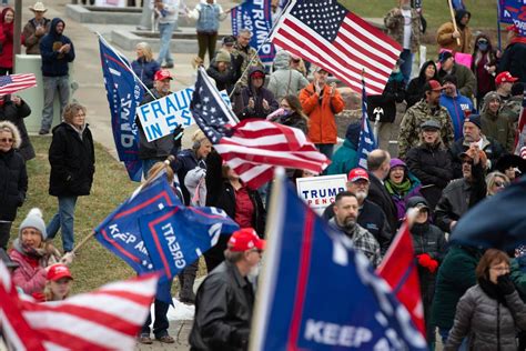 How Trump-y should candidates be? Kansas Republicans will decide in 2nd ...