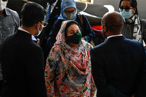 Peguam Rosmah Positif Covid Berita Majoriti