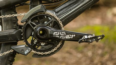 Review E13 Lg1 Crankset And Chainguide Bikemag