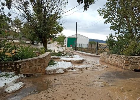 El Granizo Arrasa Cientos De Hect Reas De Cultivo En La Alcarria