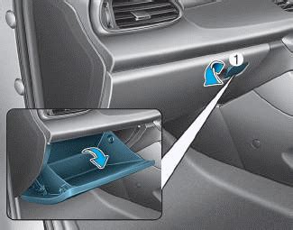 Hyundai I 30 Glove Box Storage Compartment