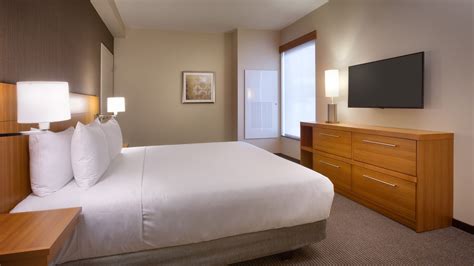 Park City Hotel with Ski Rental Service | Hyatt Place Park City