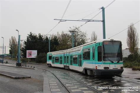 Tram Sur La Ligne T Ratp Bobigny Photos De Trams Et Autres