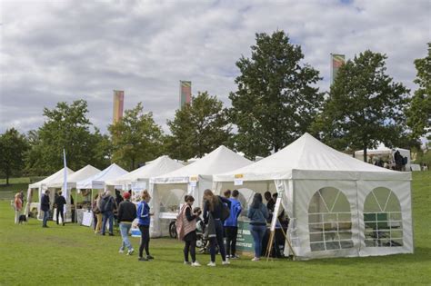 Fête de l Abeille et du Terroir 2023 en images Ville de Lancy