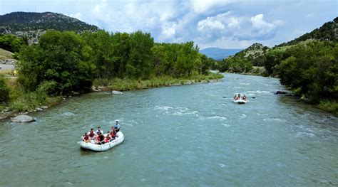 Whitewater Rafting Durango - Splash Through Durango By Raft - The Animas River - Mild To Wild ...