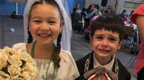 La reacción de dos niños en su boda de kermés se vuelve viral StarMedia