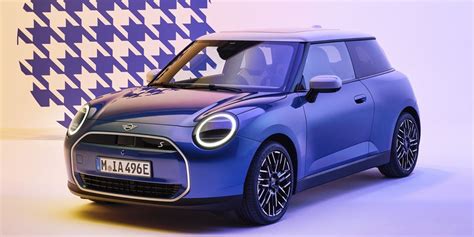 View Exterior Photos of the 2025 Mini Cooper Electric