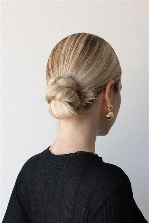 60 Second Low Bun Hairstyle Long Medium Hair Alex Gaboury