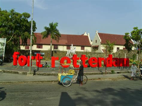 Wisata Sejarah Fort Rotterdam Makassar Berwisata