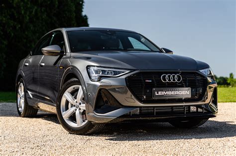 Audi E Tron 50 Quattro Sportbacks Lineshadow Lookslechts 720 Km