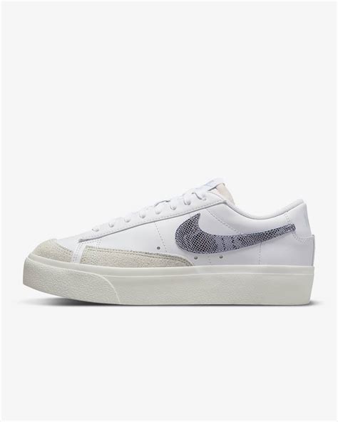 Nike Blazer Low Platform Women's Shoes. Nike SA