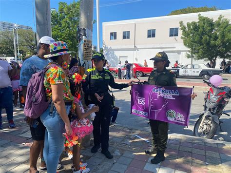 Patrulla Purpura De La Polic A Contin A Trabajando En La Prevenci N