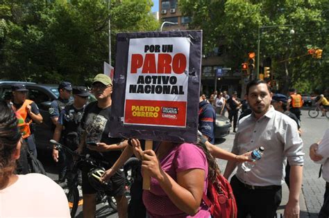 Terminó La Marcha Contra En Dnu En Mendoza Y Solo Se Reportaron Algunas