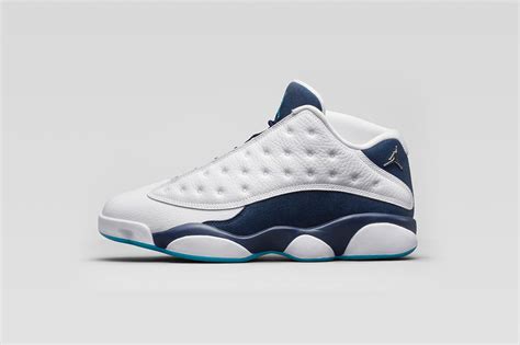 Air Jordan 13 Retro Low Midnight Navy Apb