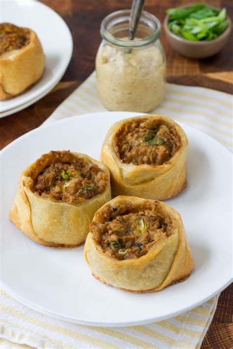 Potato Knish - Jewish Deli Snack - TheCookful