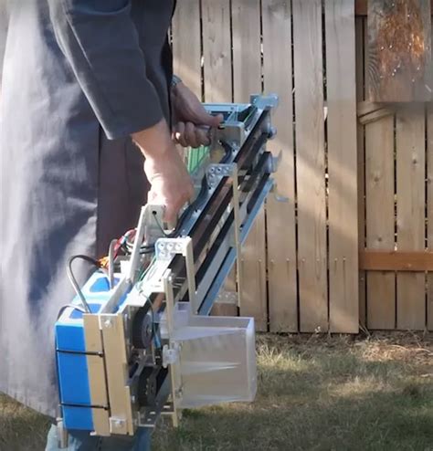 Father And Son Duo Creates Terrifying Machine Gun That Shoots Knives