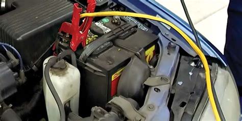 Seasonal Car Battery Care Why And How Les Schwab