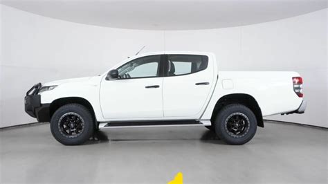 Used White Mitsubishi Triton Glx Utility Dual Cabfor Sale In