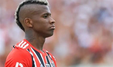 Ceni traz mudanças escalação do São Paulo para clássico Orejuela pode