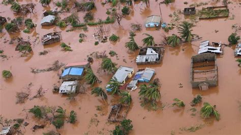 Cyclone Idai Victims Trapped As They Fight To Survive Worst Weather